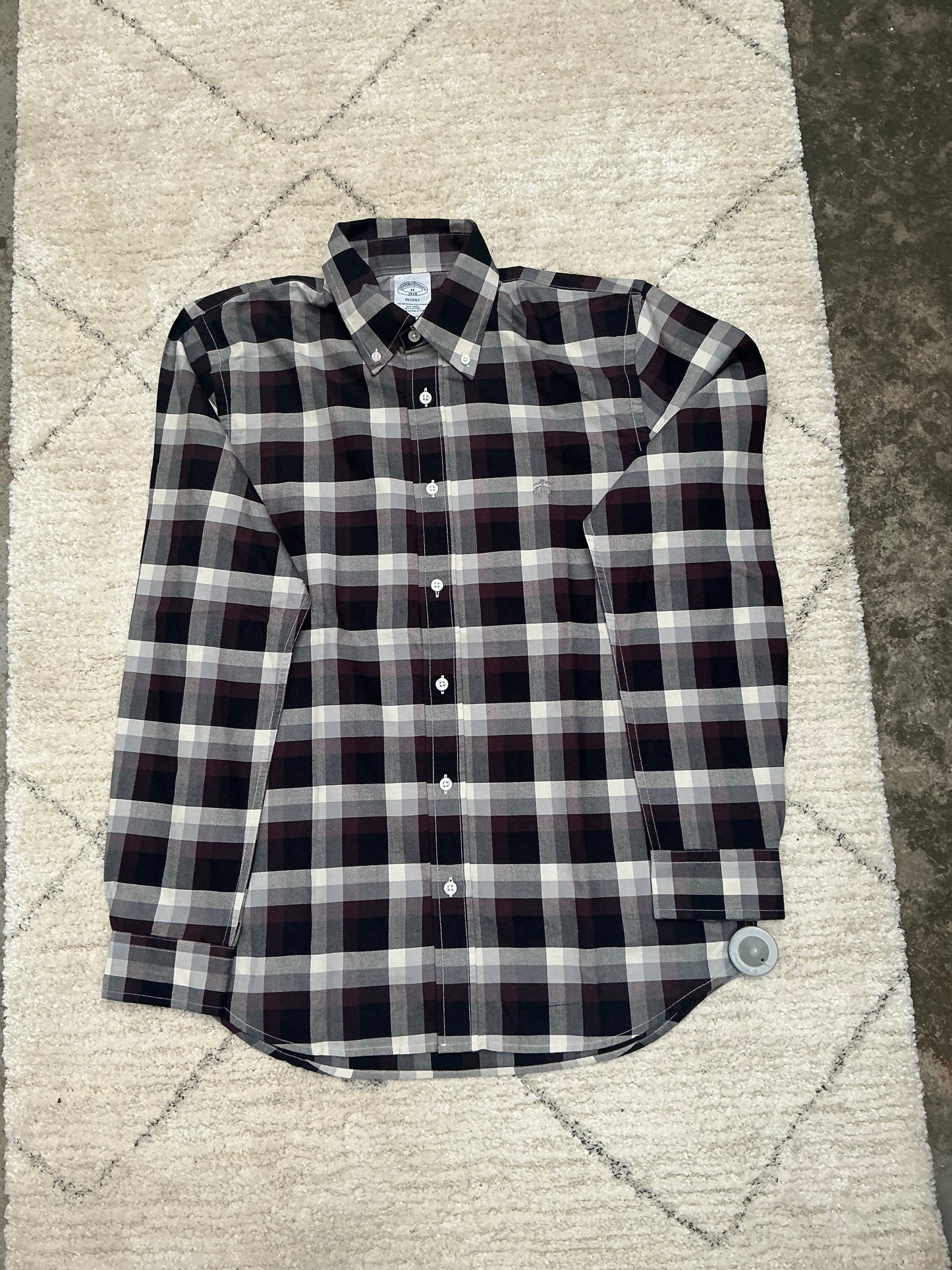 Men’s shirts (M)