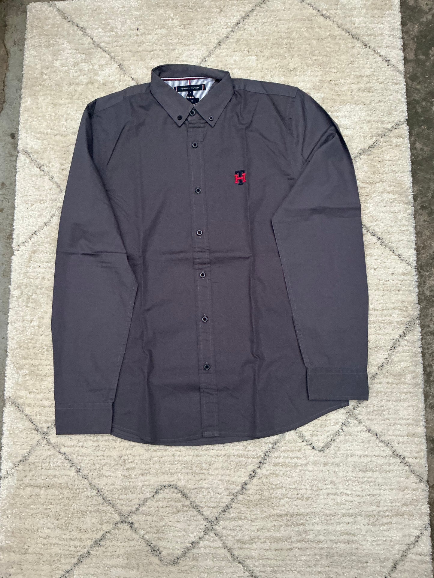 Men’s shirts (M)