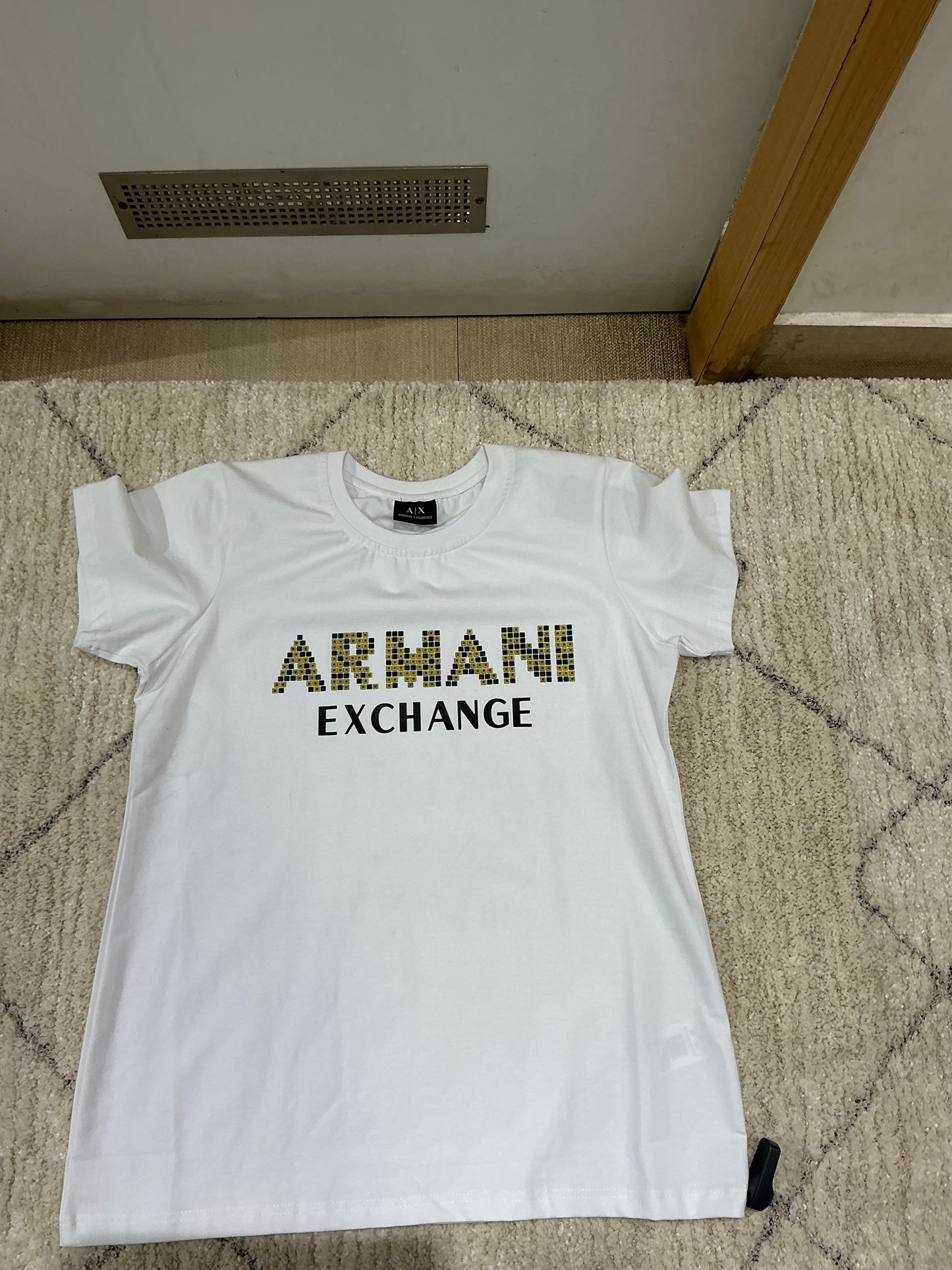 Ladies tshirts (L)