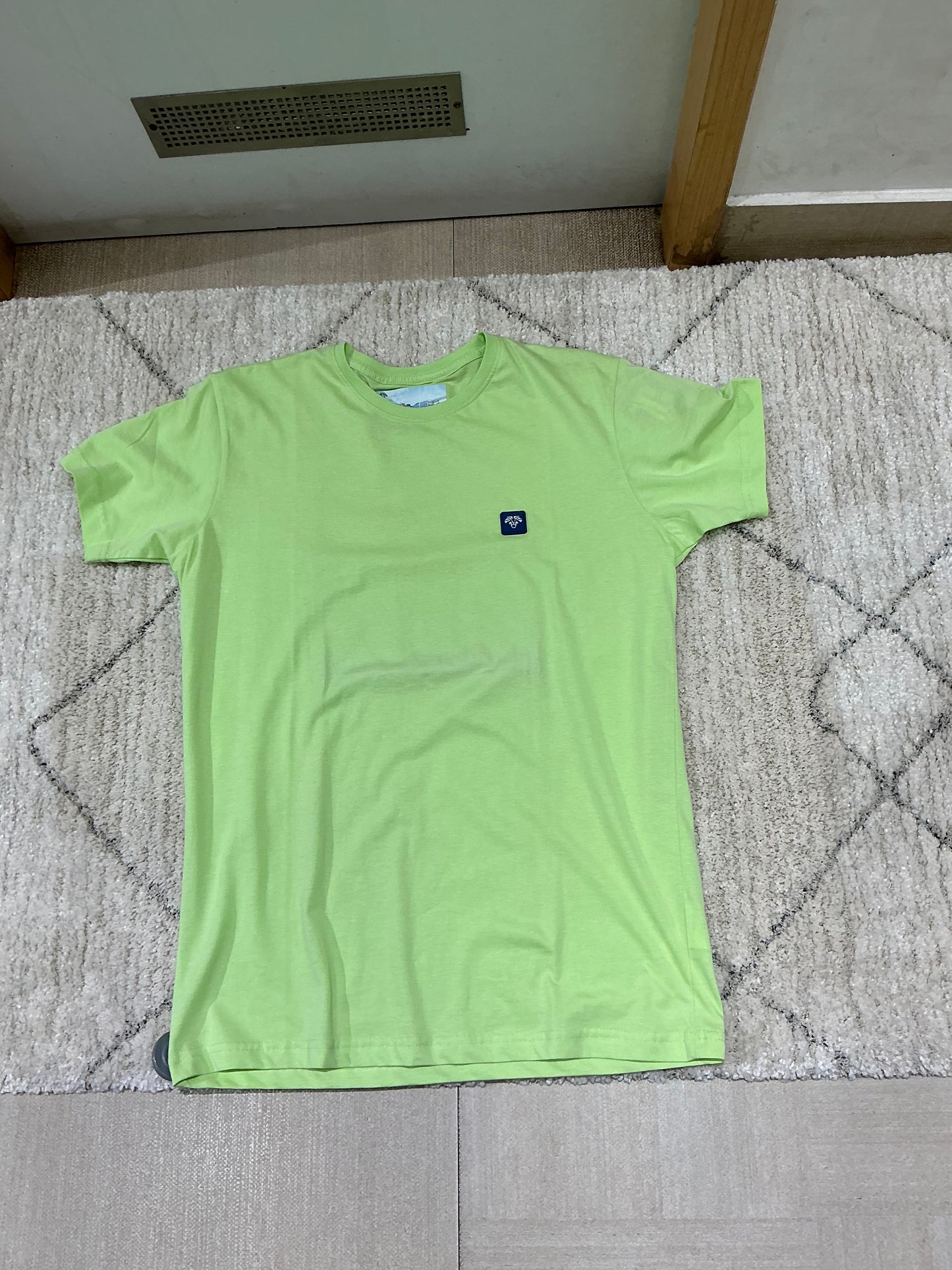 Ladies tshirts (L)
