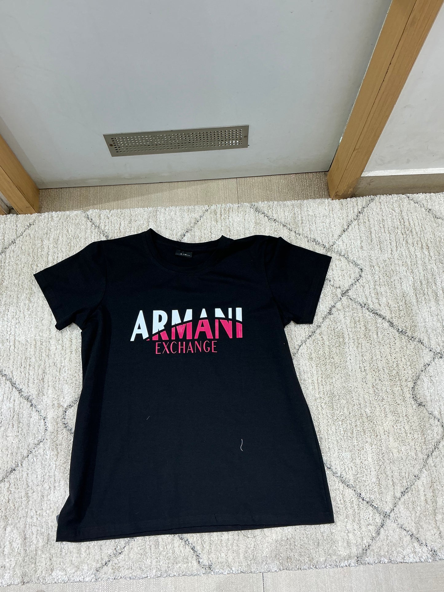 Ladies tshirts (XL)