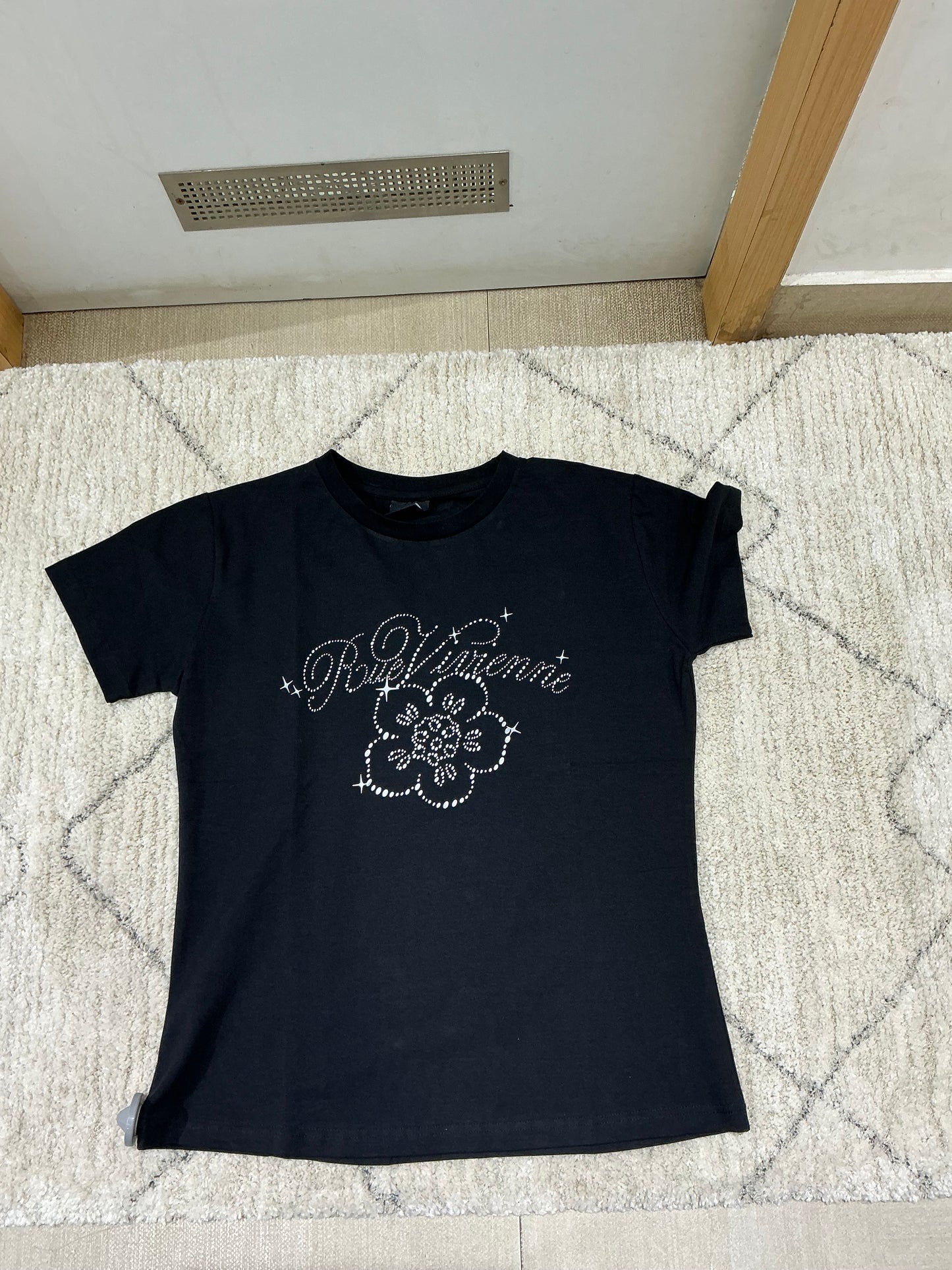 Ladies tshirts (XL)