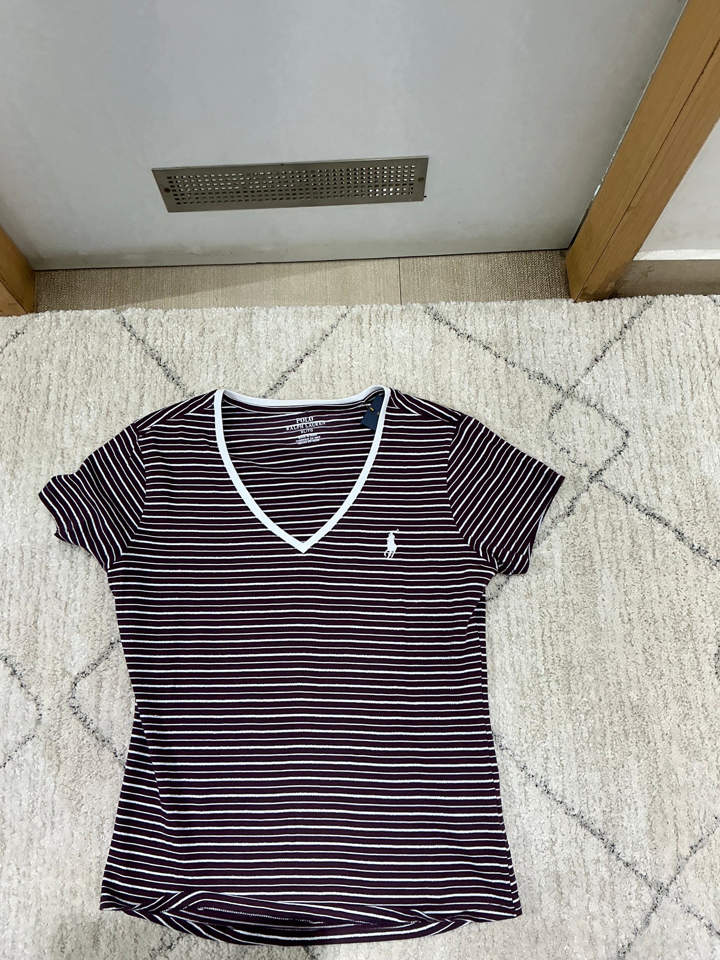 Ladies tshirts (XL)