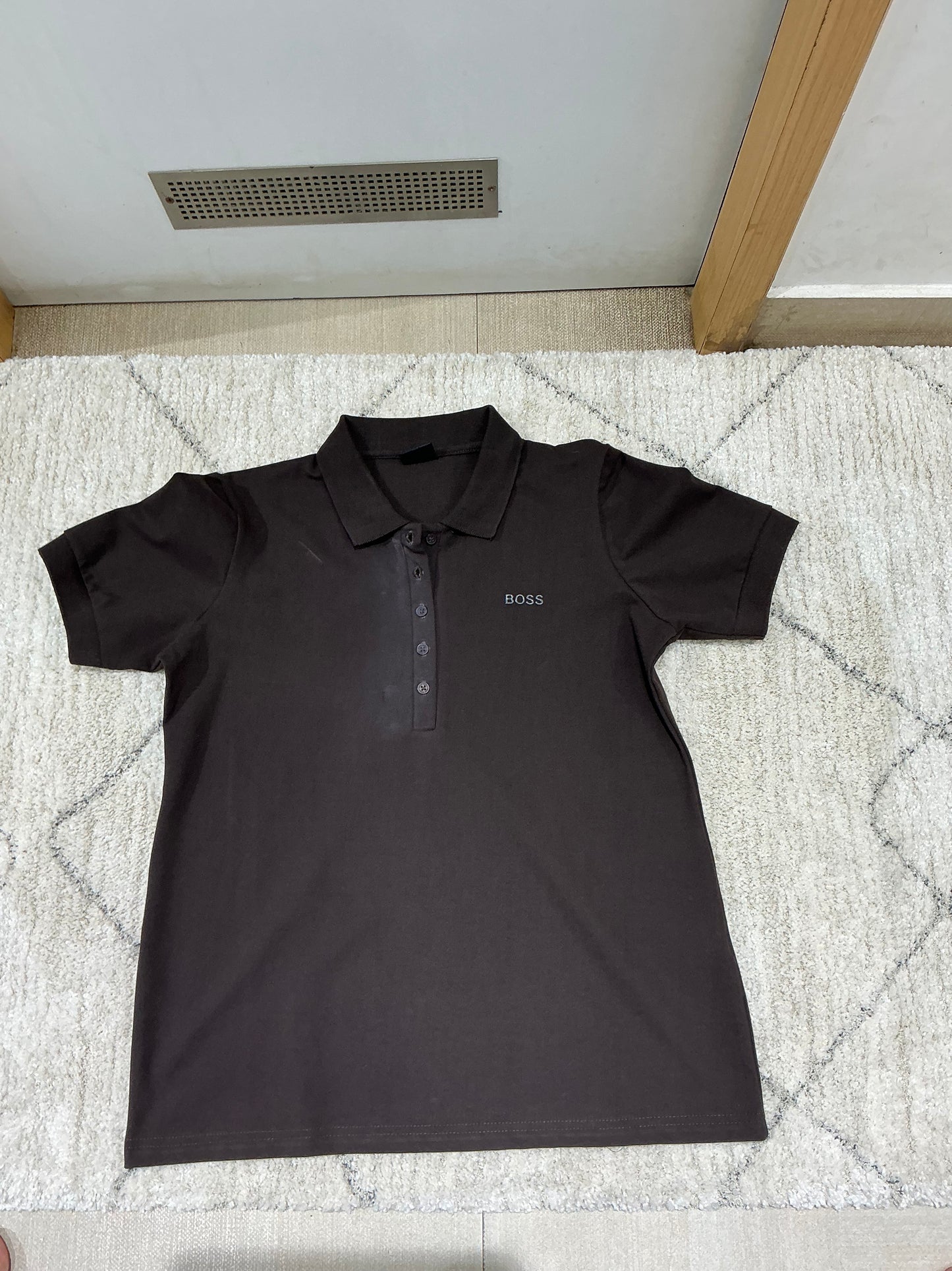Ladies collar tshirt (L)