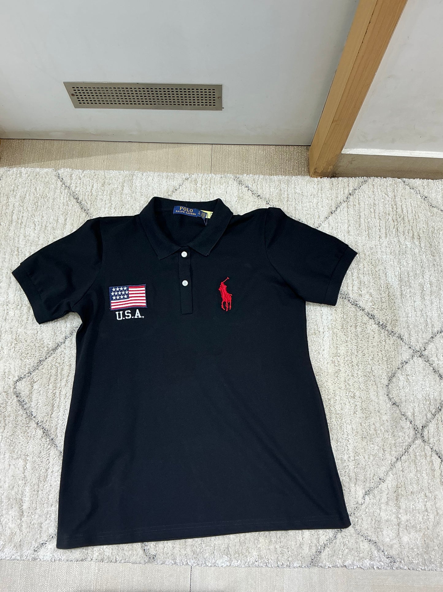 Ladies collar tshirt (XL)