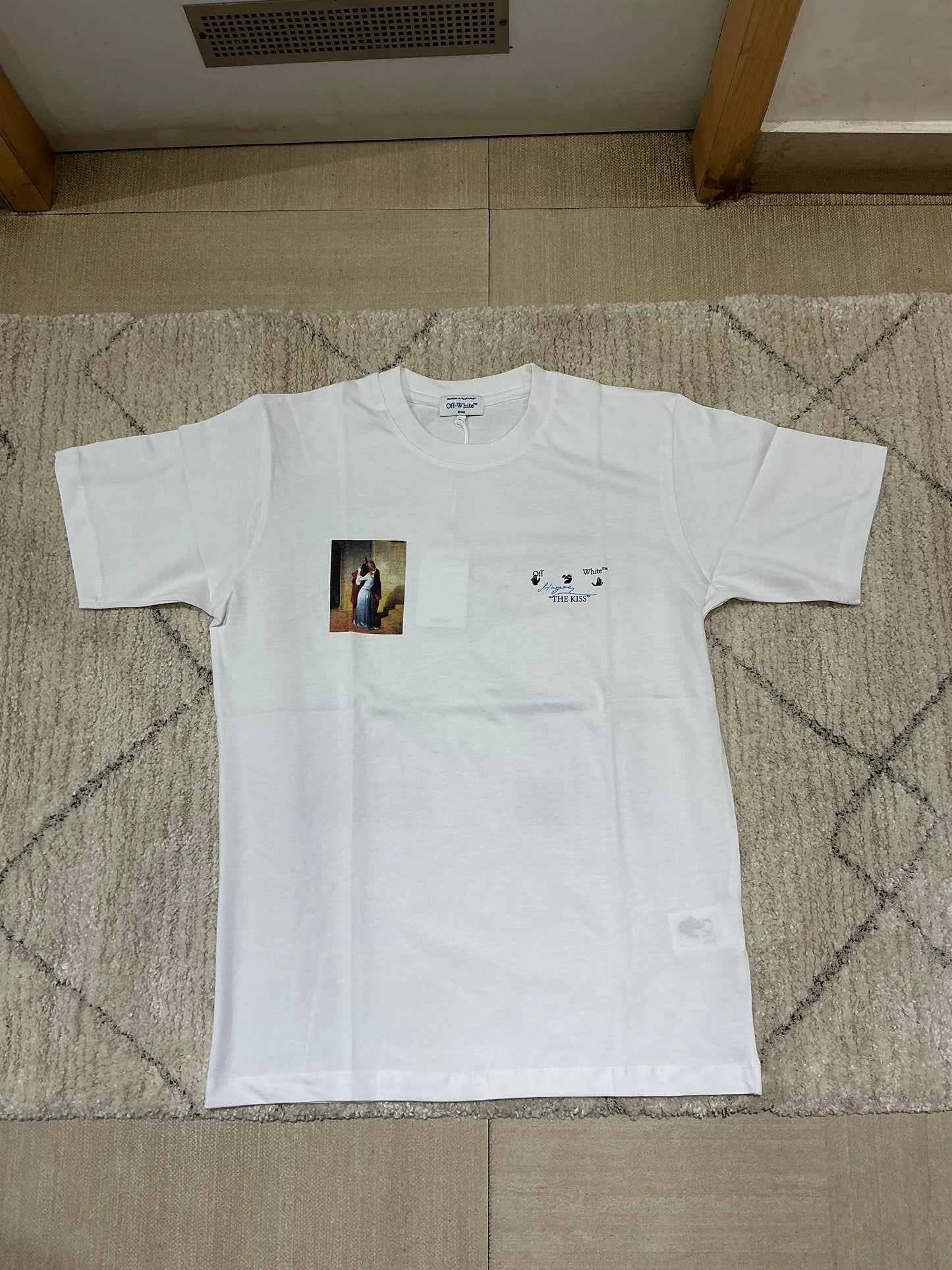 Men’s round neck T-shirts