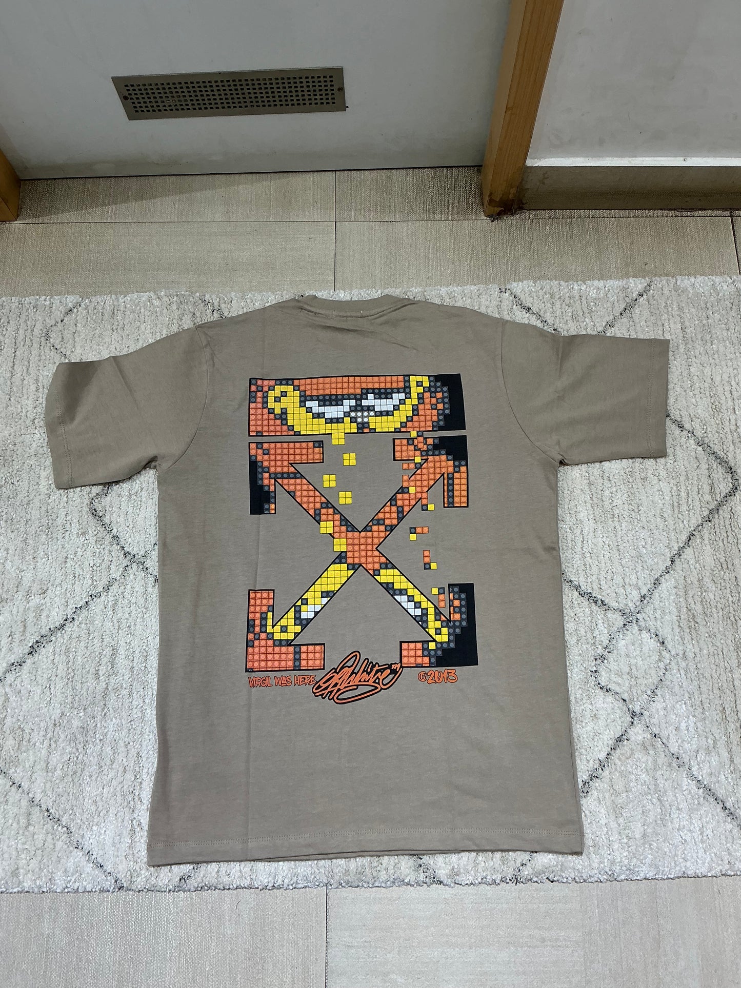 Men’s round neck T-shirts
