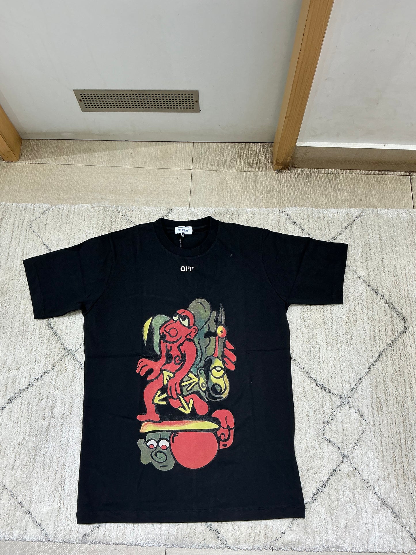 Men’s round neck T-shirts