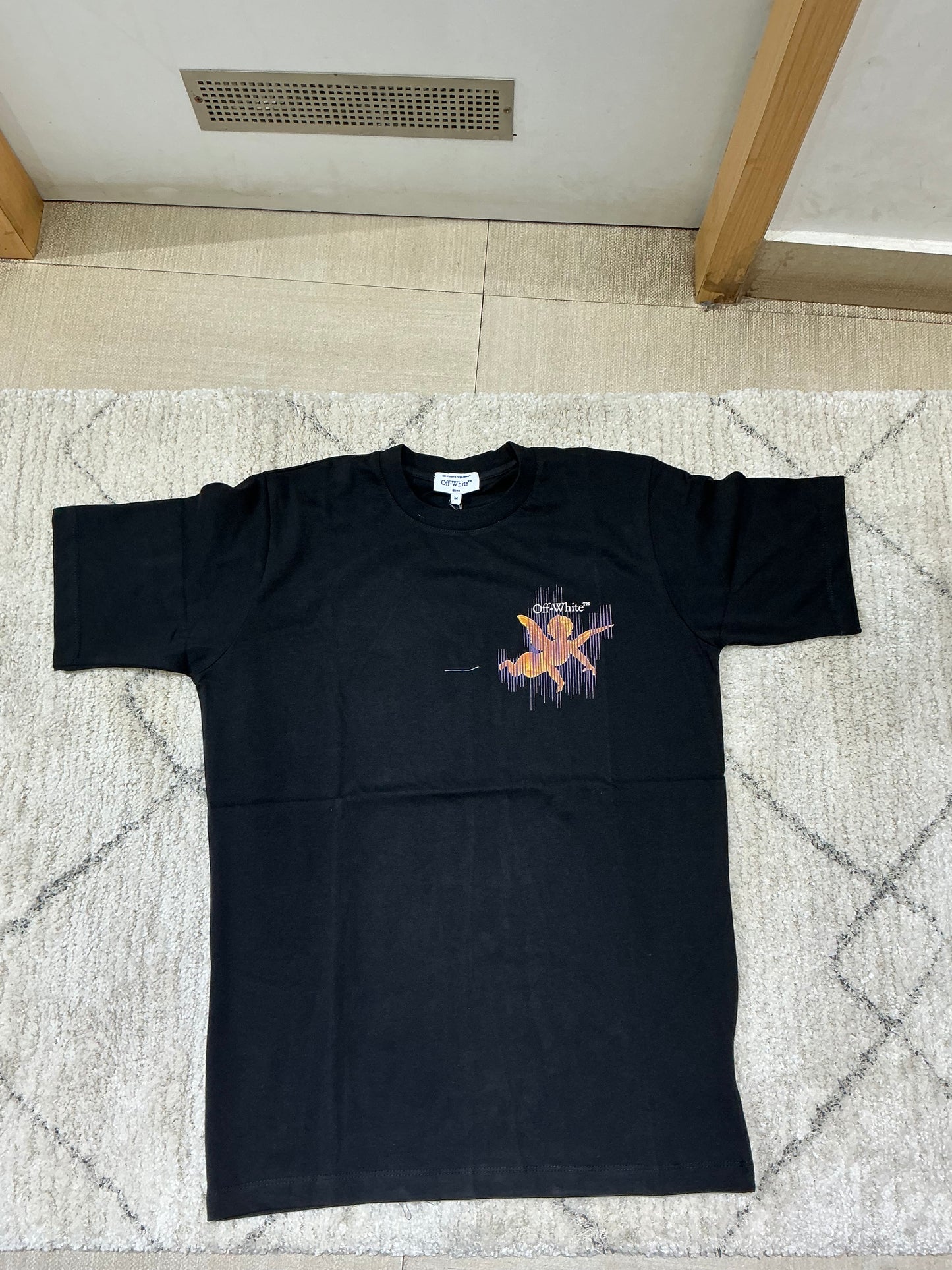 Men’s round neck T-shirts