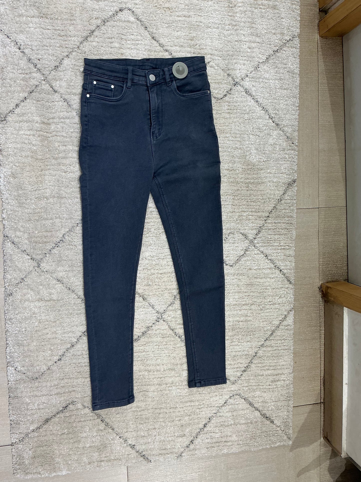 Ladies jeans (28)