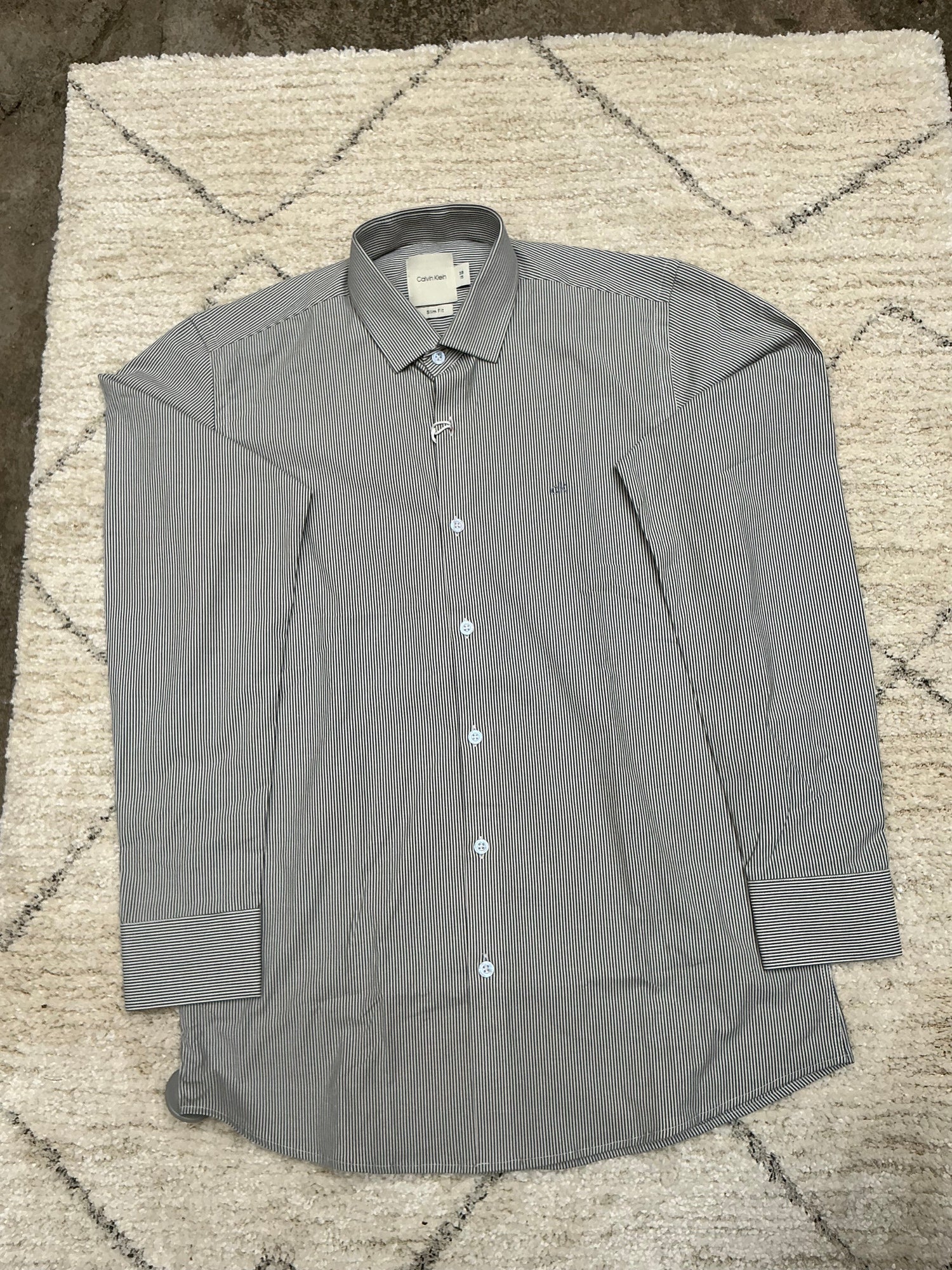 Men’s shirts (S)