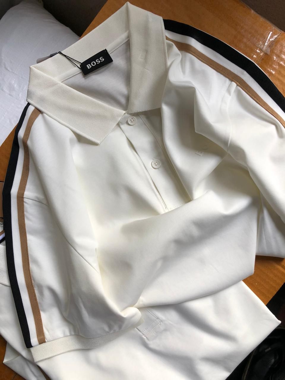 Men’s collar Tshirt white