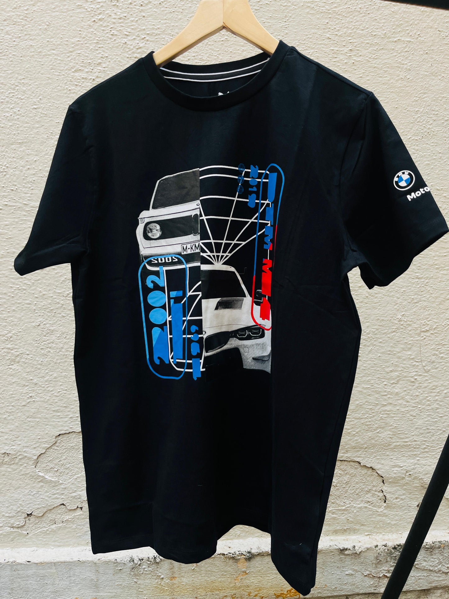 Mens round neck Tshirt bmw