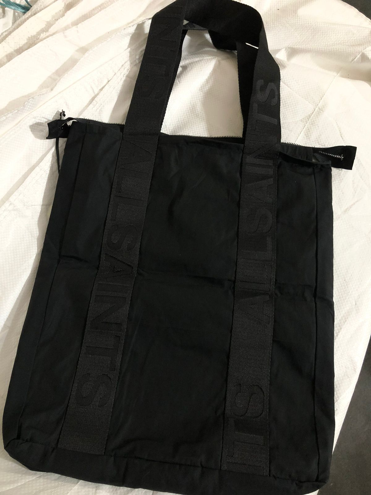 Tote bags