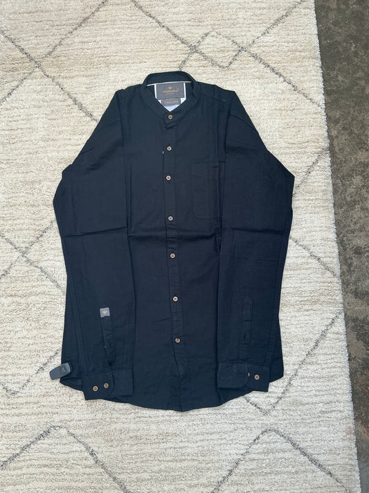 Men’s shirts (M)
