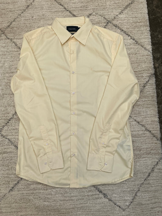 Men’s shirts (M)