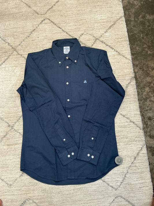 Men’s shirts (M)