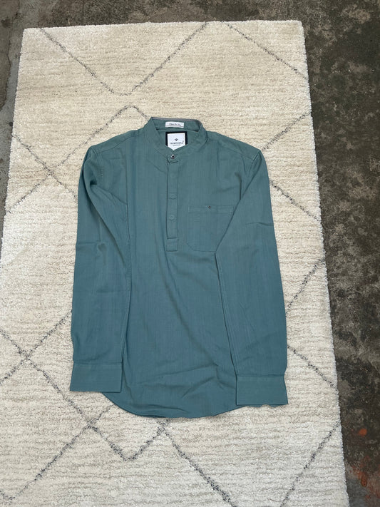 Men’s shirts (M)