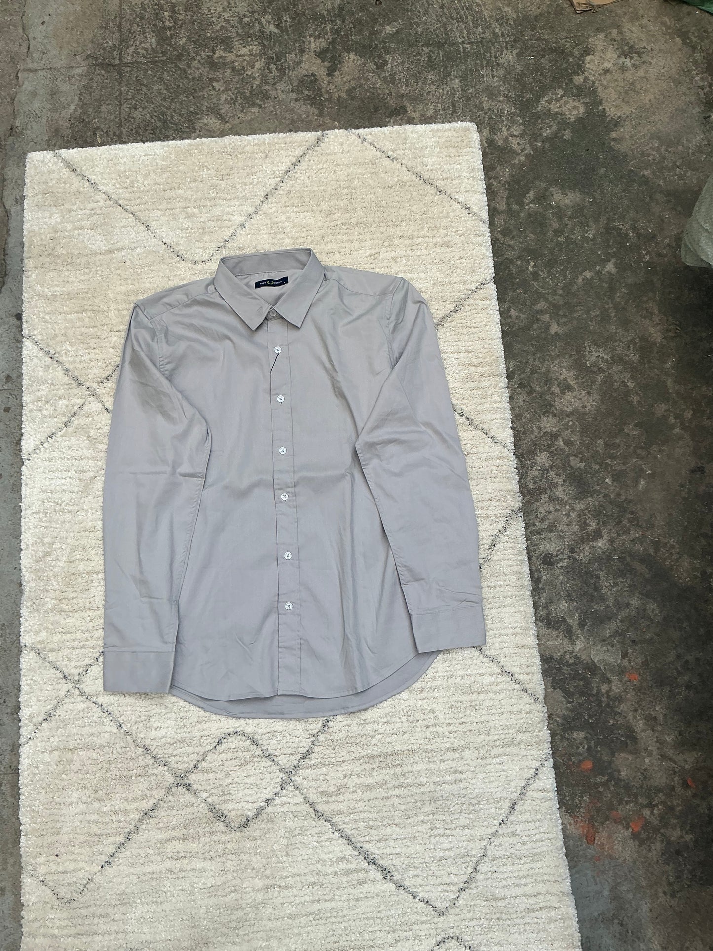 Men’s shirts (M)