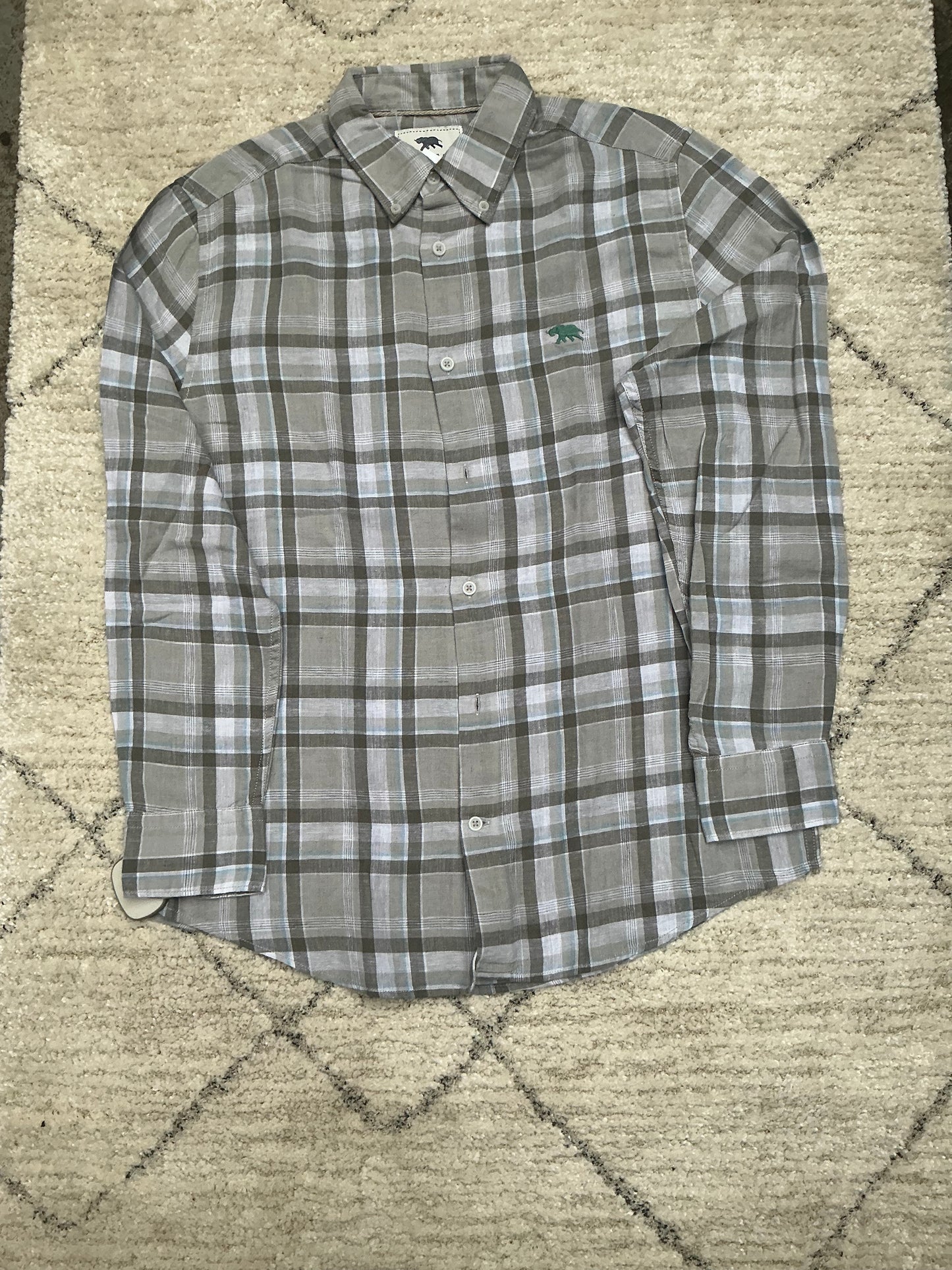 Men’s shirts (M)