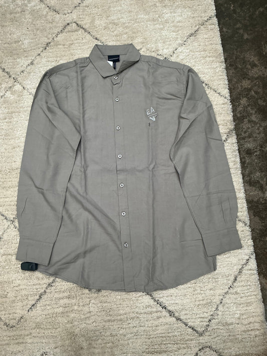 Men’s shirts (M)