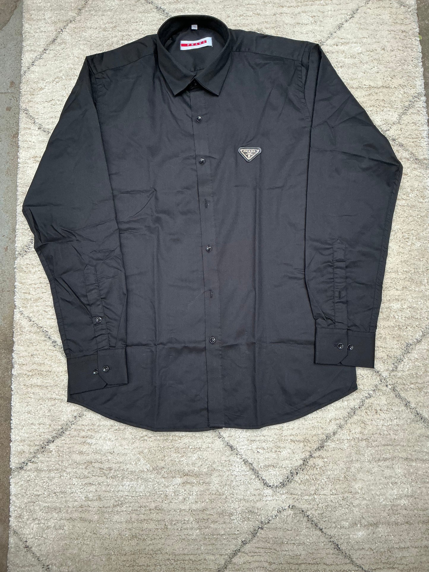 Men’s shirts (L)