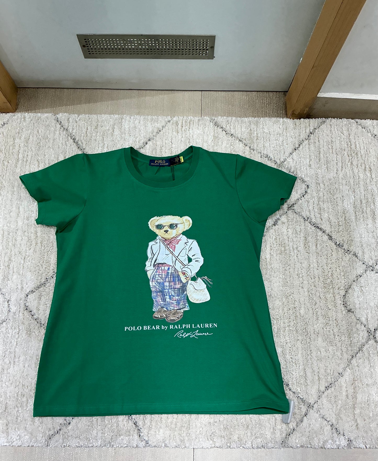 Ladies tshirts (XL)