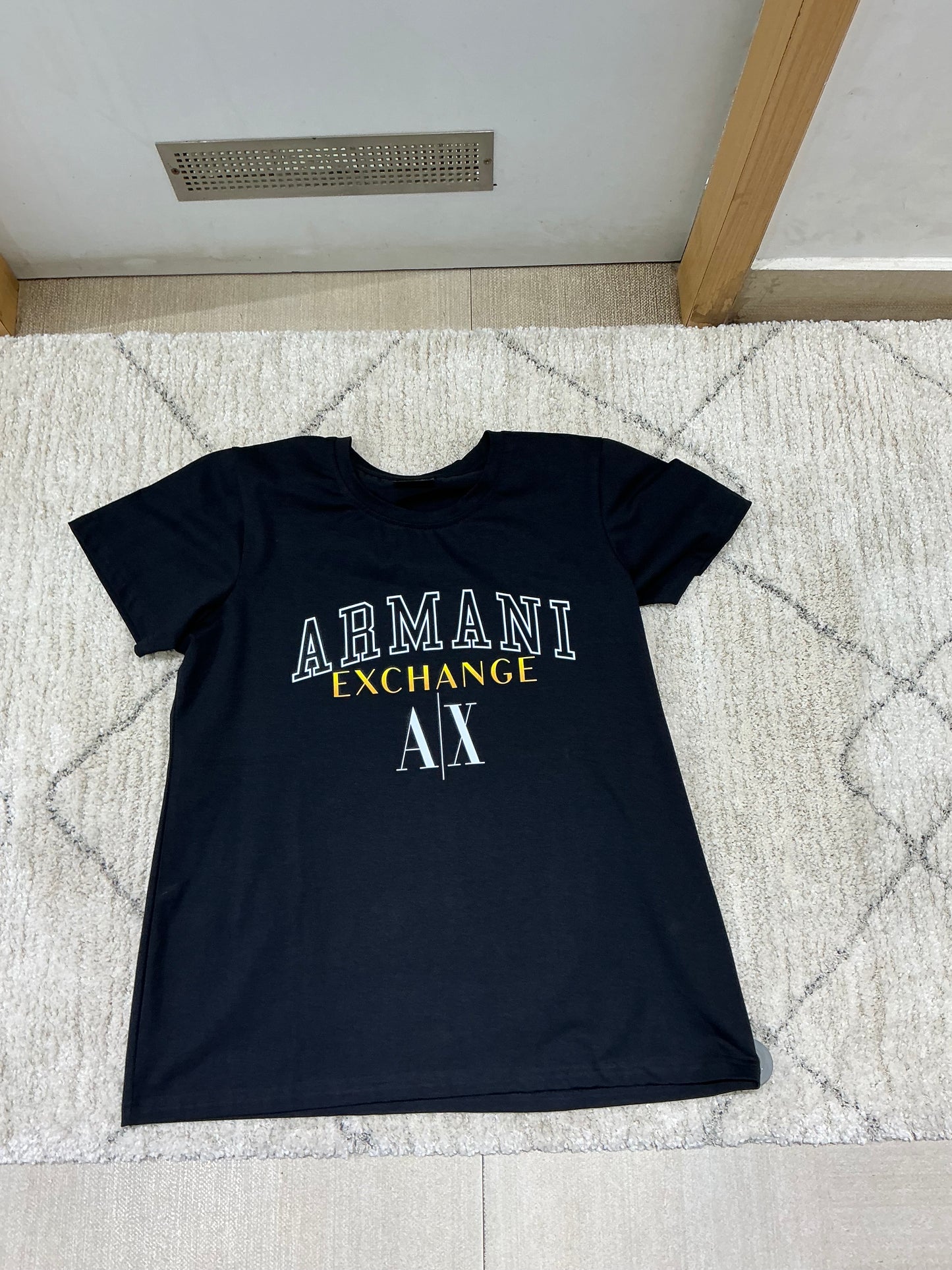 Ladies tshirts (XL)