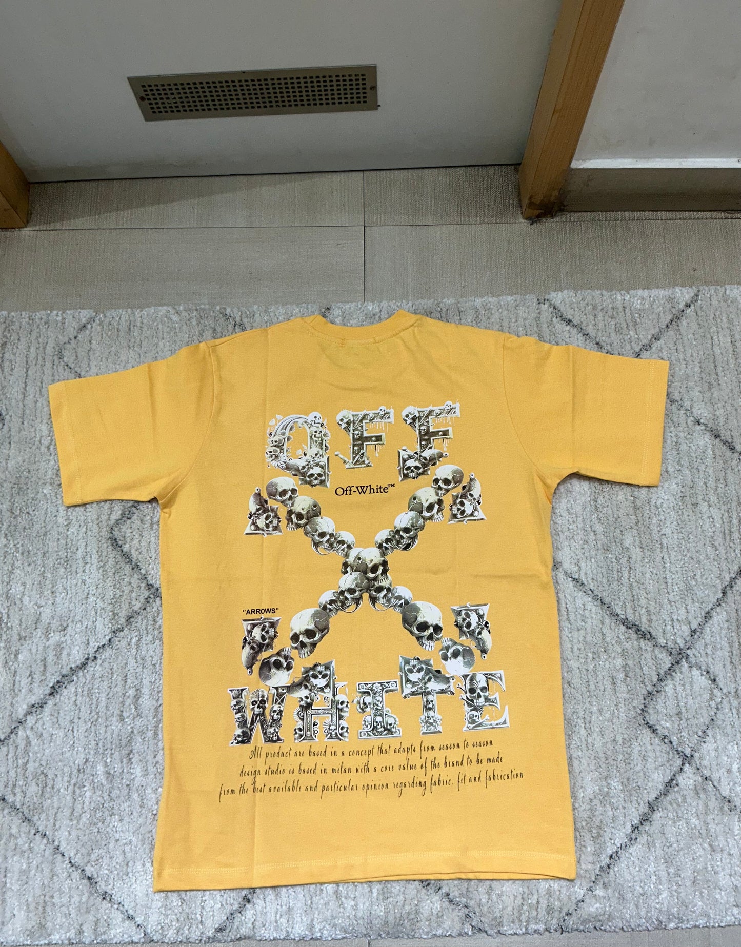 Men’s round neck T-shirts