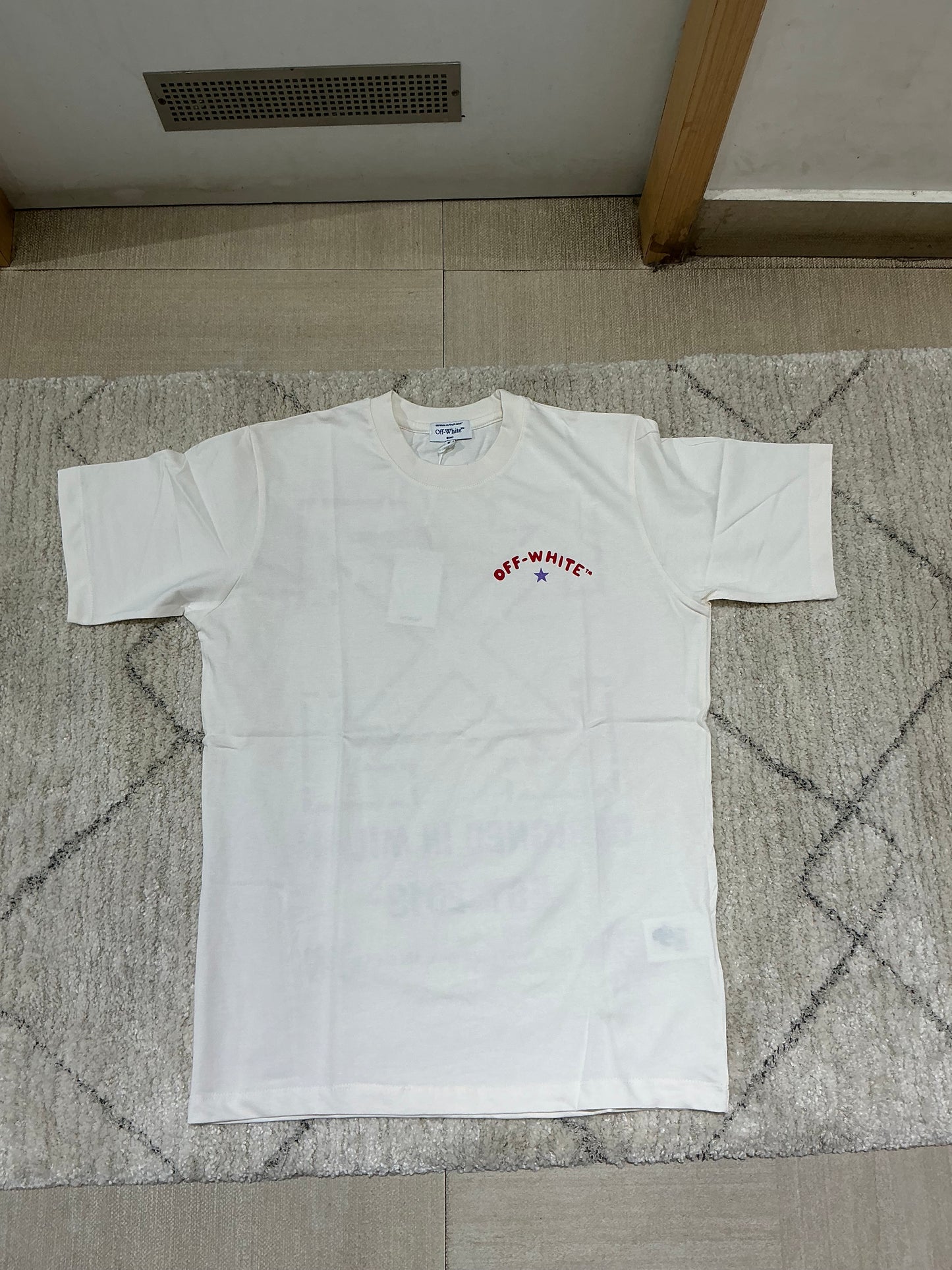 Men’s round neck T-shirts