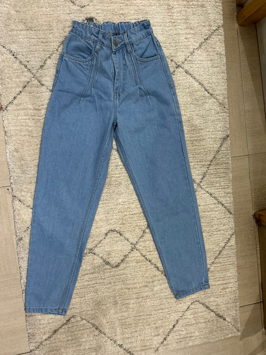 Ladies jeans (28)