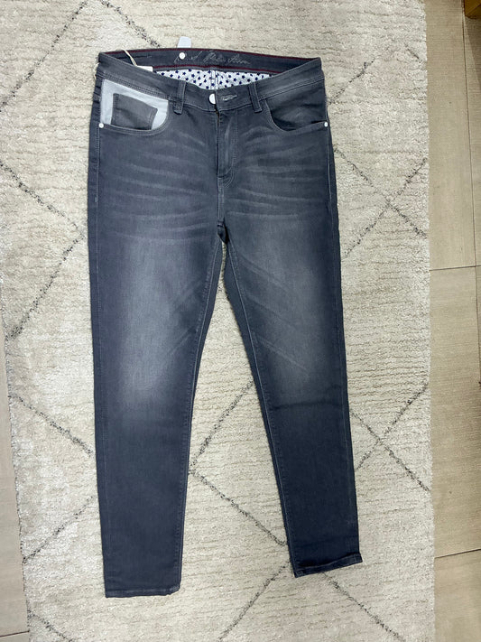 Ladies pants(30)